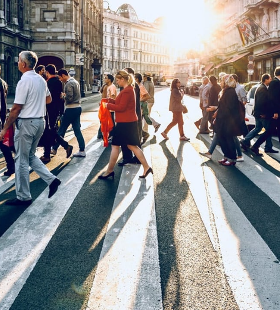 Brasileiro avança em qualidade de vida, mas desigualdades persistem