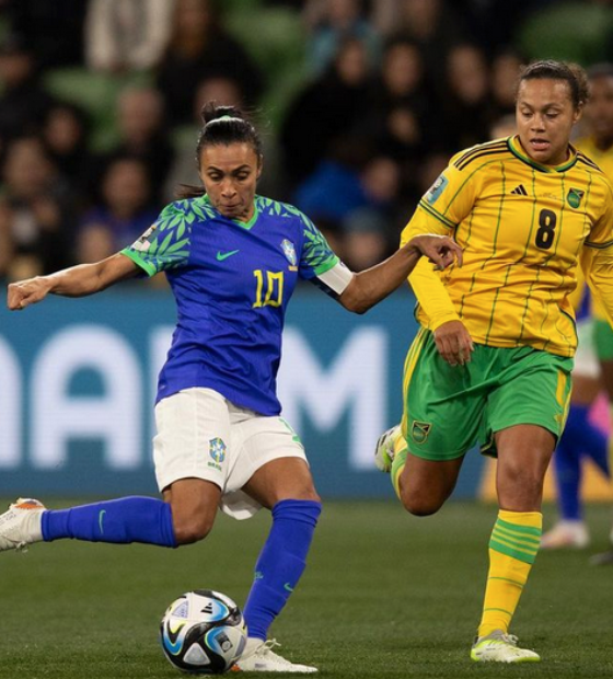 Brasil empata com a Jamaica e cai na fase de grupos da Copa do Mundo de futebol Feminino