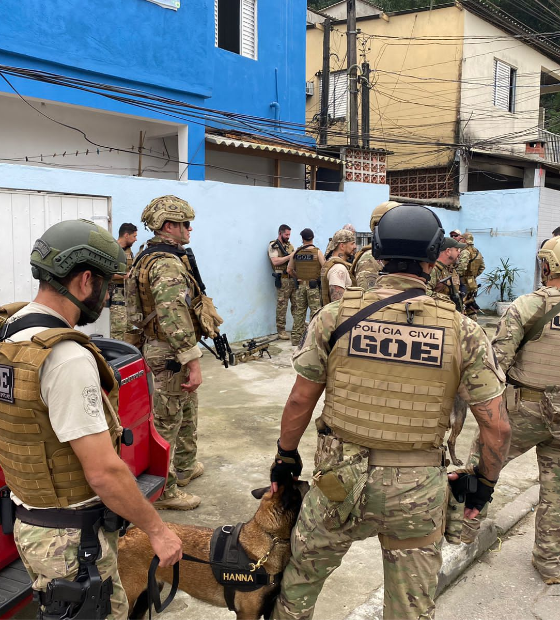  Operação Escudo: viúva de garçom morto pela PM nega confronto e diz que marido foi executado