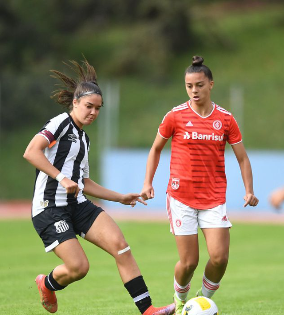 Migrações concentram futuro do futebol feminino no Sul e Sudeste