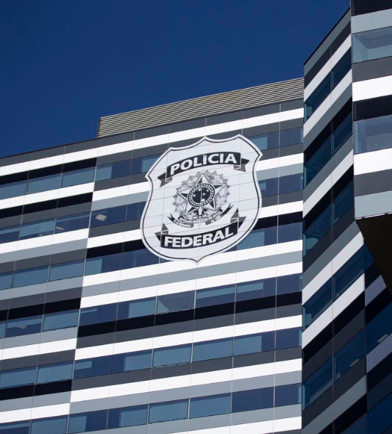  Moraes bloqueia bens de financiadores de 8 de janeiro 