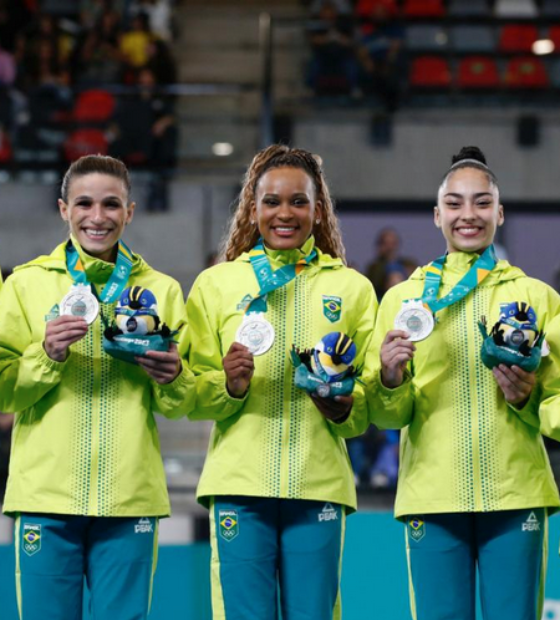 Brasil conquista medalha de prata na prova por equipes da ginástica artística feminina no Pan 