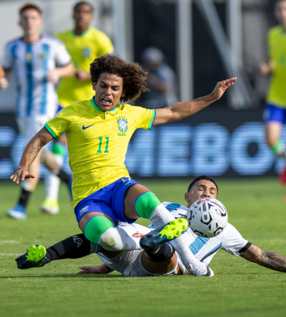 Bicampeão olímpico, Brasil perde para a Argentina e está fora de Paris-2024