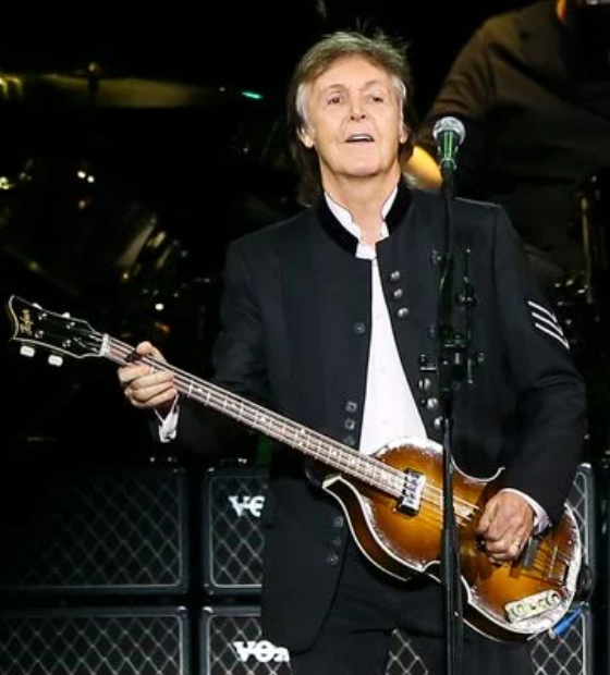 Paul McCartney revela origem de verso de 'Yesterday' e arrependimento por conversa com mãe dele