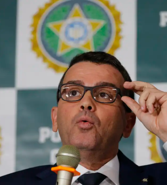 Inquérito mostra como delegado agiu para livrar assassinos de Marielle