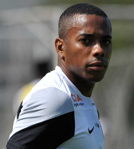 Robinho está na lista de espera para trabalhar na cadeia