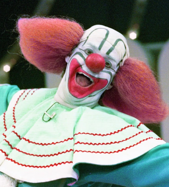 Morre o primeiro intérprete do palhaço Bozo no Brasil