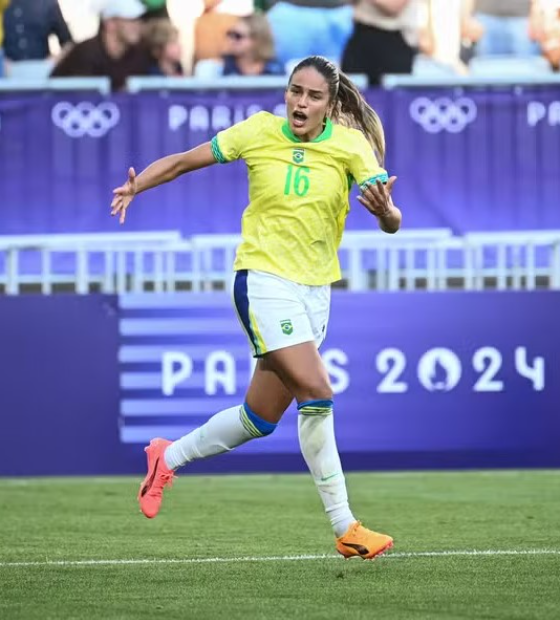 Jogos Olímpicos: Brasil estreia com o pé direito no futebol feminino