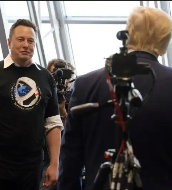 Em entrevista a Musk, Trump diz que planeja retornar a local do atentado para comício