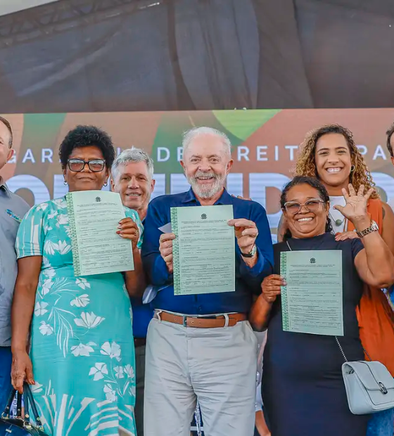 Lula assina acordo e encerra disputa de 40 anos em Alcântara