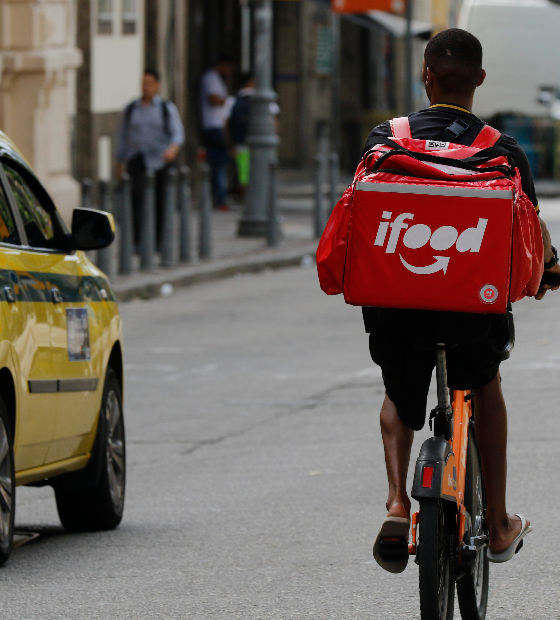  Entregadores de aplicativos anunciam greve para hoje em todo Brasil 