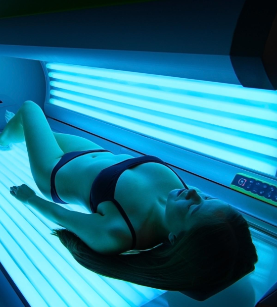 Anvisa proíbe lâmpadas usadas em câmaras de bronzeamento