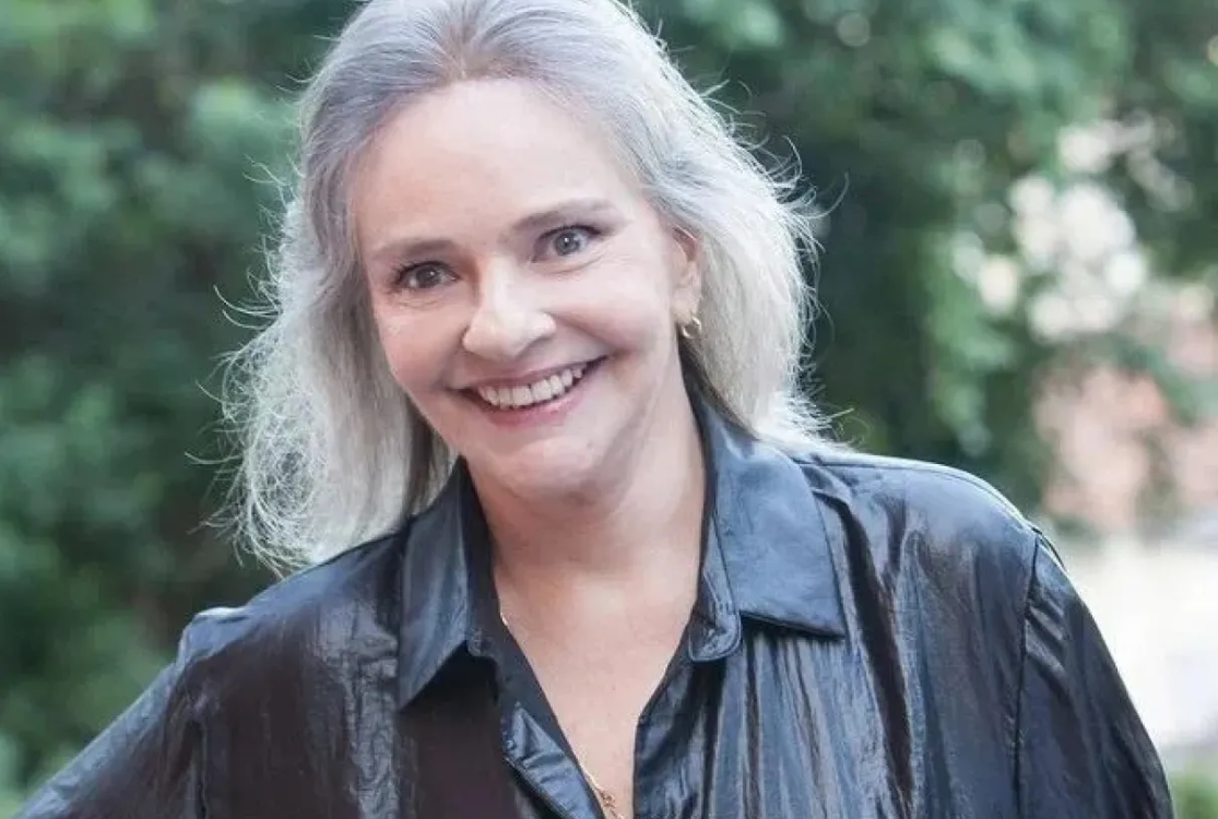 Morre a cantora Angela Ro Ro, aos 75 anos, no Rio de Janeiro