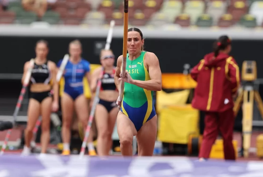 Alison dos Santos vai à semi e Brasil volta à final do salto com vara após 10 anos
