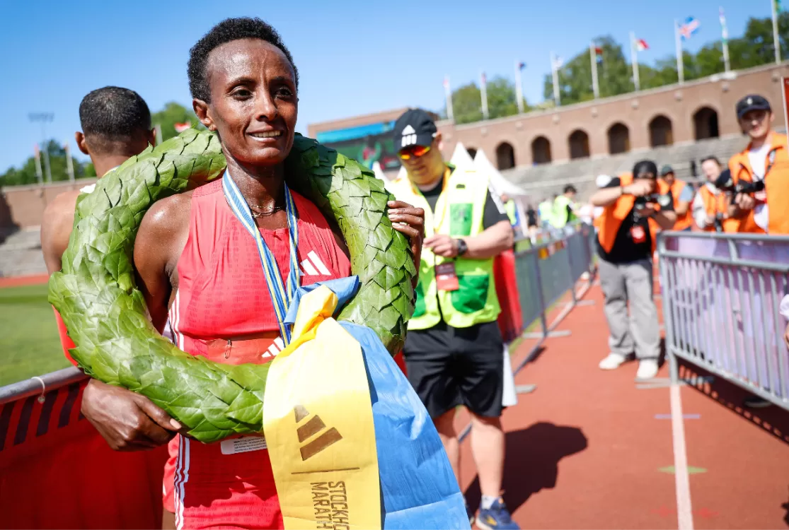 Campeã da maratona de Estocolmo sofre colapso no treino e morre aos 30 anos