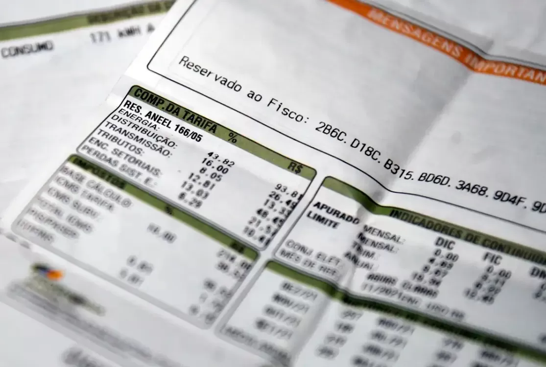 Energia: bandeira tarifária será vermelha patamar 1 em outubro, menor que setembro