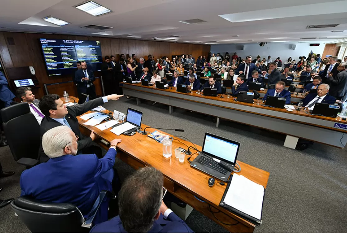 Senado aprova Projeto de Lei que endurece penas contra pedofilia