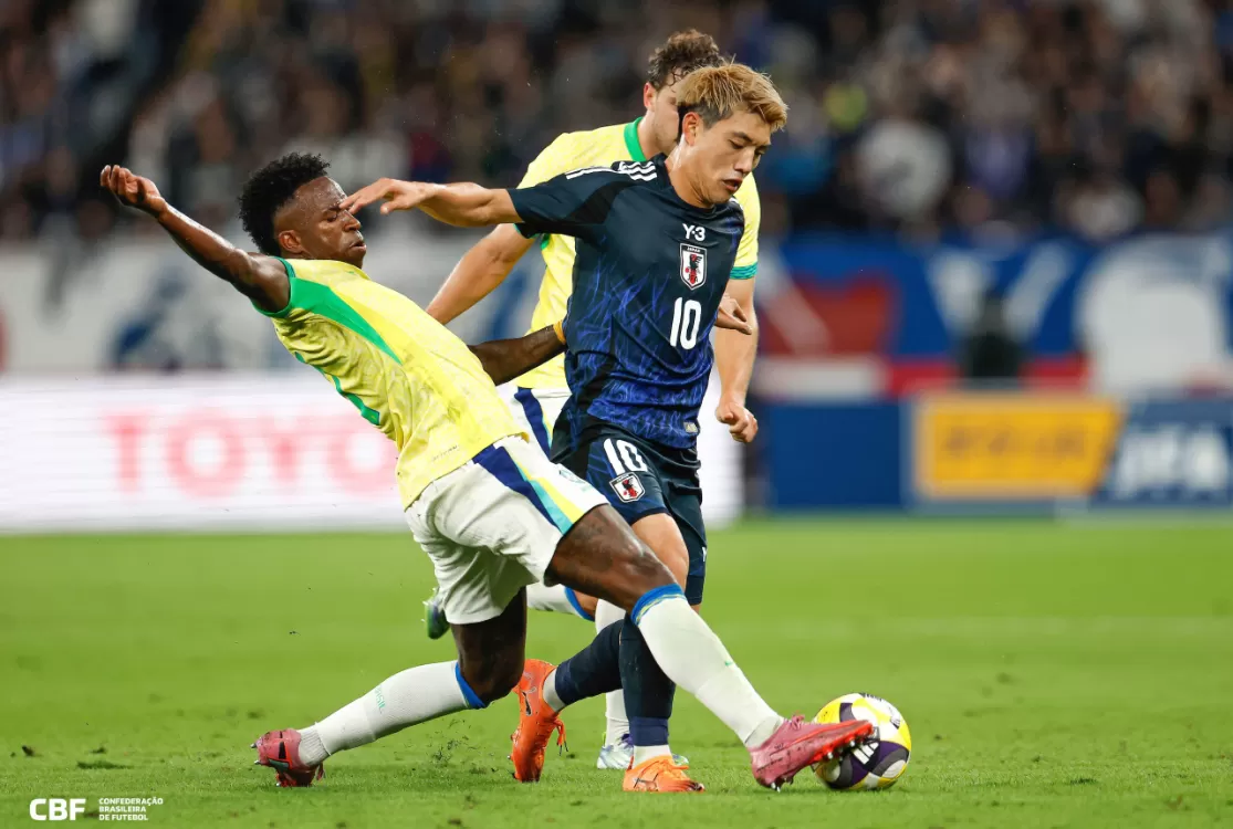 Brasil de Ancelotti perde a primeira em dia de lambanças de Fabrício Bruno