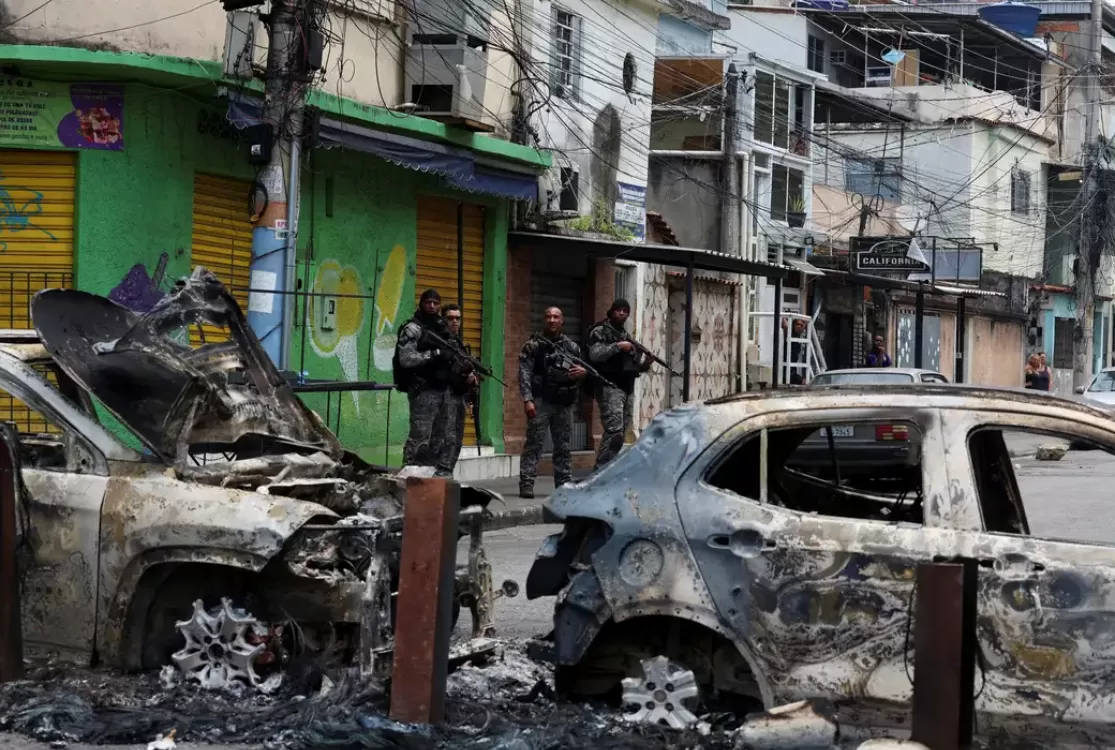 Megaoperação policial foi um sucesso para 57% dos moradores do Rio, diz pesquisa