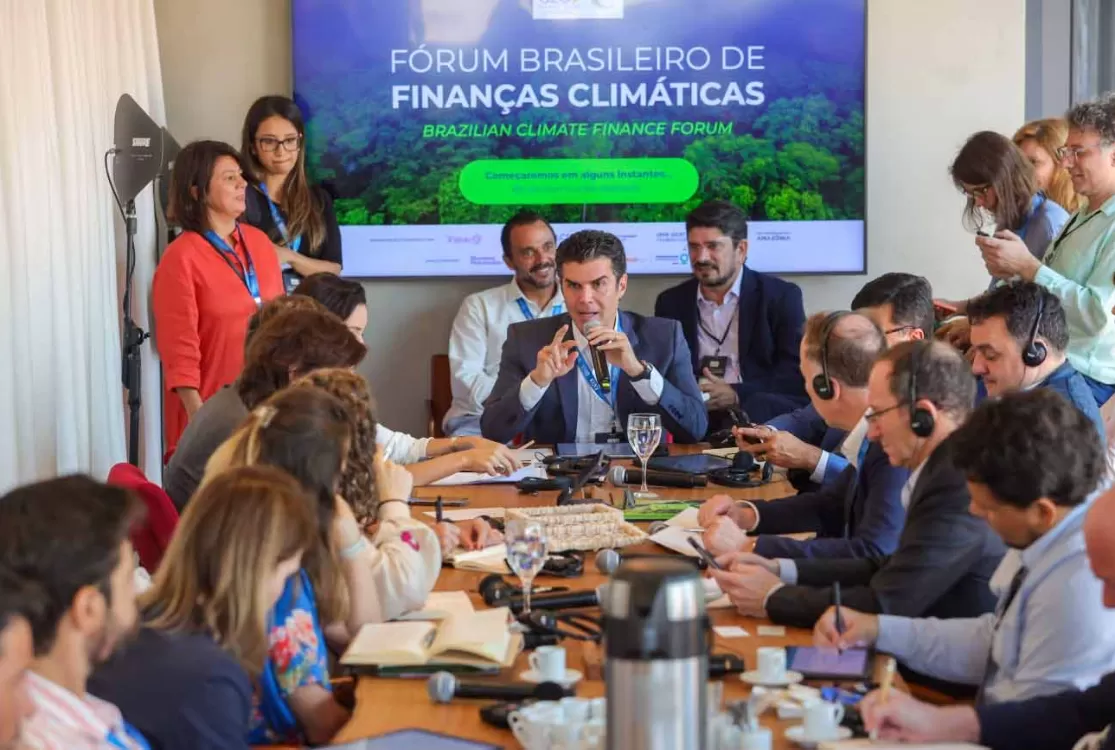 Governadores exigem projetos que vão na contramão da agenda do clima na Amazônia