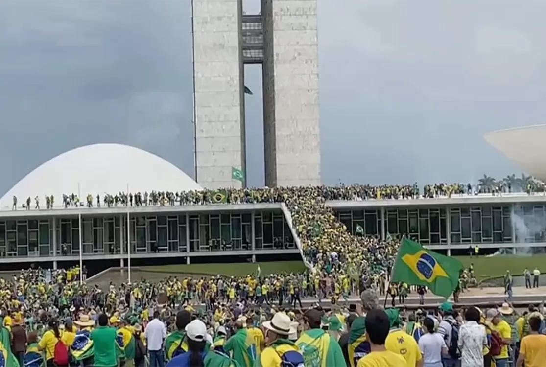 Dia em que a defesa da democracia virou teste dos próprios limites no Brasil