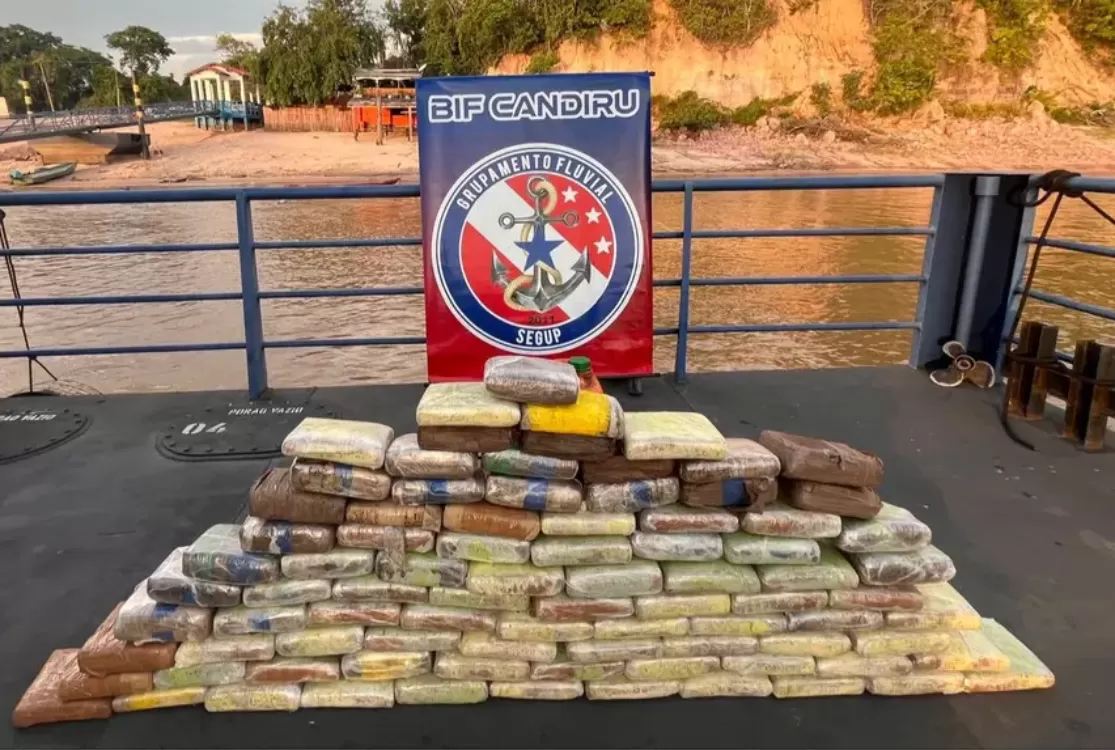 Agentes da Base Candiru apreendem quase 100 kg de skank no Baixo Amazonas