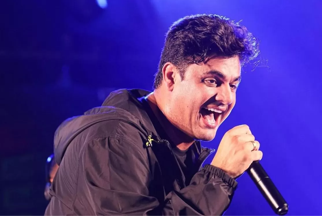 Cantor paraibano João Lima é acusado de violência doméstica contra a esposa
