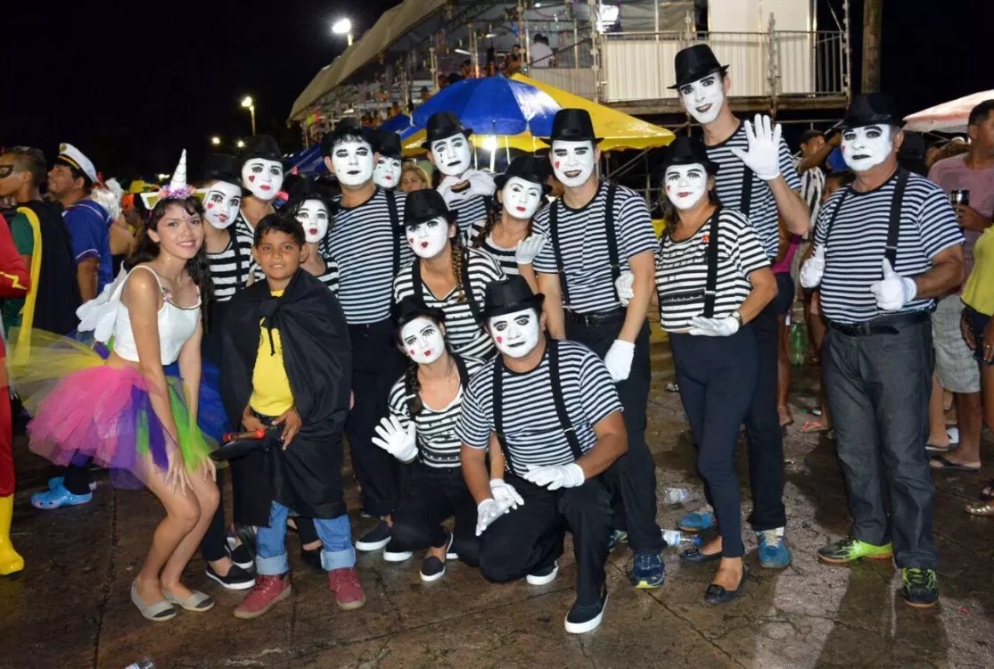 Folia que cabe no bolso: como não ultrapassar o orçamento durante o Carnaval?