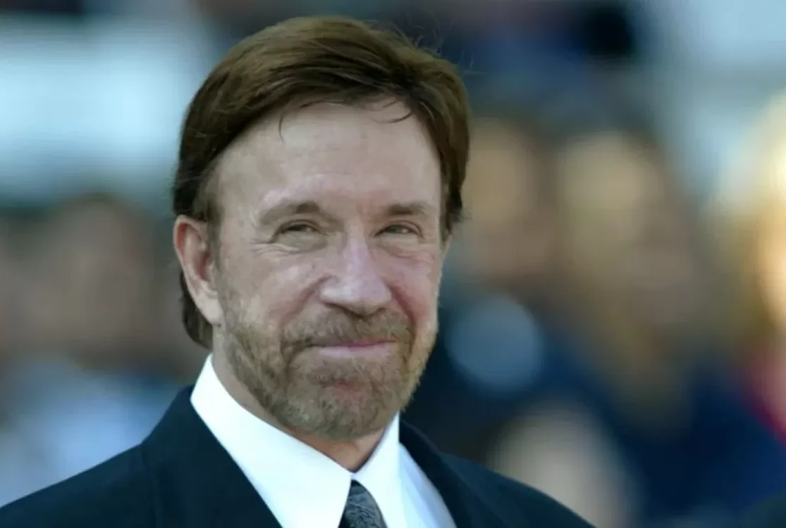 Morre o ator Chuck Norris, astro de filmes de ação e de artes marciais, aos 86 anos