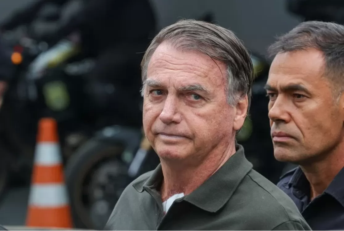 Defesa de Bolsonaro envia relatórios médicos ao STF que indicam cirurgia no ombro