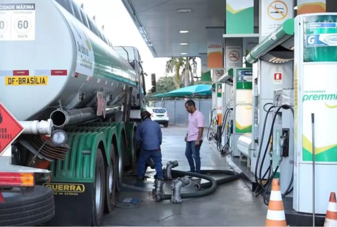 Proposta de subsídio ao diesel importado tem adesão de 25 estados