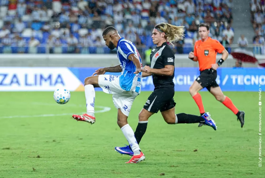 Vasco vence Paysandu com dois de Spinelli e abre vantagem na Copa do Brasil