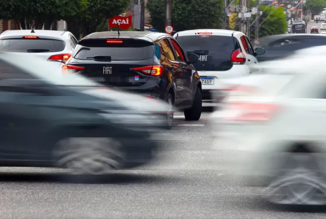 Proprietários de veículos com final de placas 45 a 65 têm descontos no IPVA até dia 27