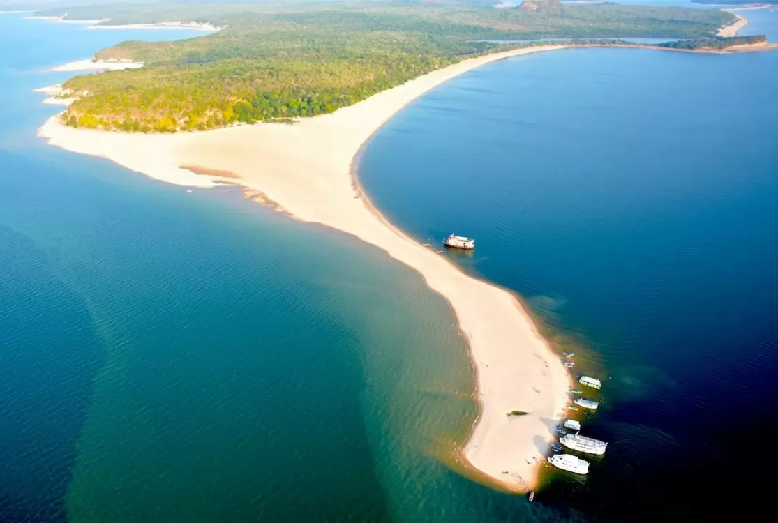 Ponta do Cururu, em Alter do Chão, vai a leilão e pode 