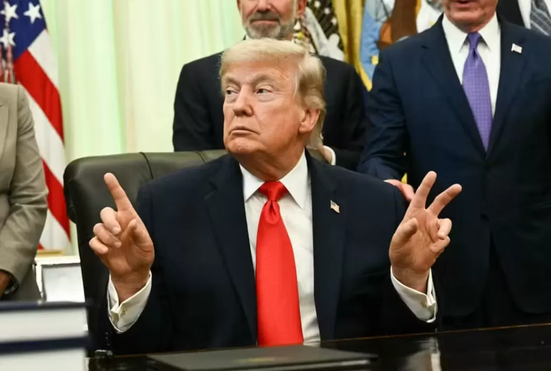 Trump confirma acordo com o Irã e anuncia reabertura de Ormuz e fim dos bloqueio