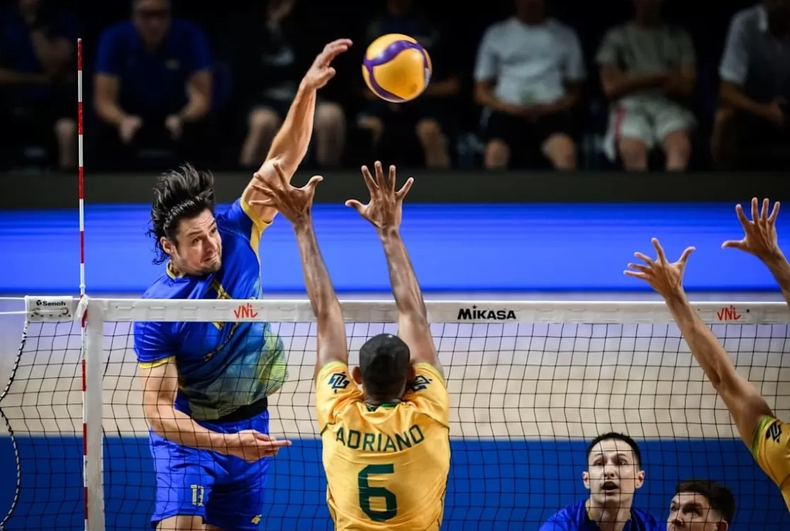 Seleção masculina de vôlei perde para a Ucrânia por 3 sets a 1 na Liga das Nações