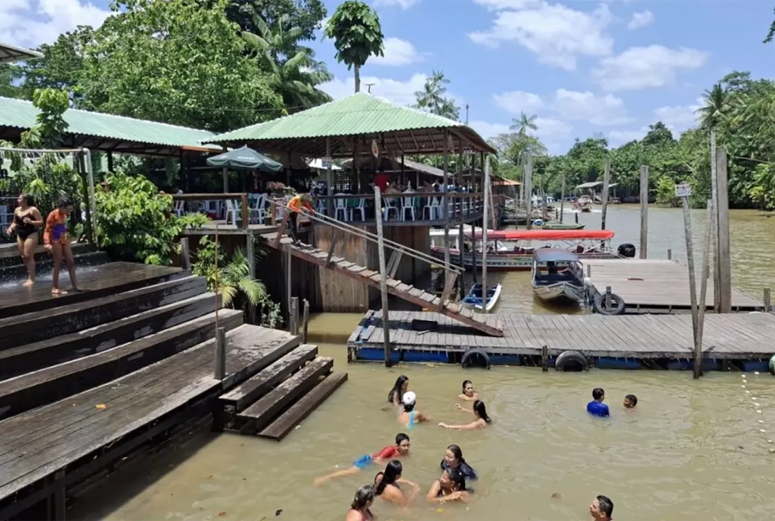 Férias escancaram abandono dos rios e a pressão sobre o ambiente em Belém