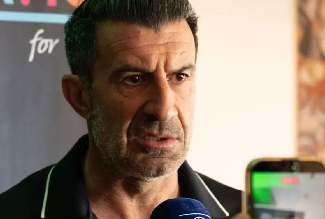 Figo detona Infantino: 'Mentiu, enganou e tentou encher os próprios bolsos'