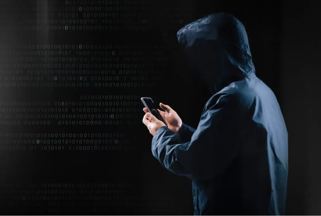Para combater golpes, Anatel vai exigir prova de vida para validar linhas de celular